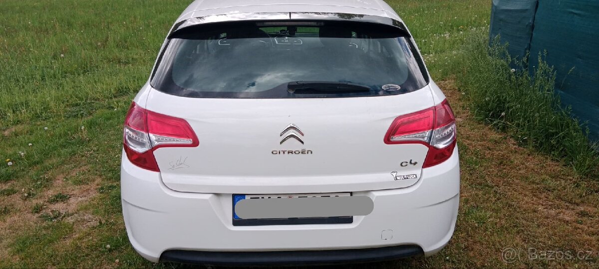 Citroen C 4- bílá 70kW varianta NC 1.4 - 2