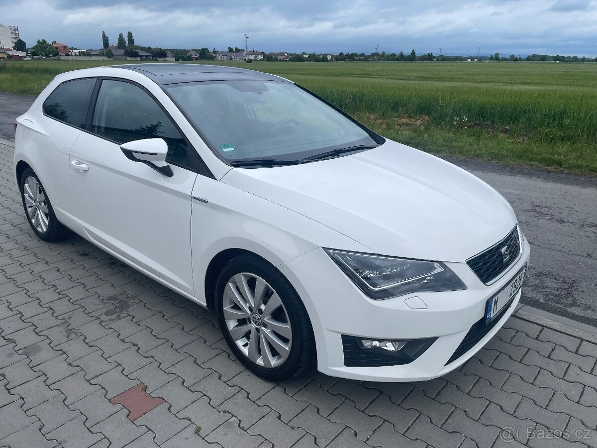 Seat Leon FR 2,0 tdi 135kw rok 2014 LED světla - 2