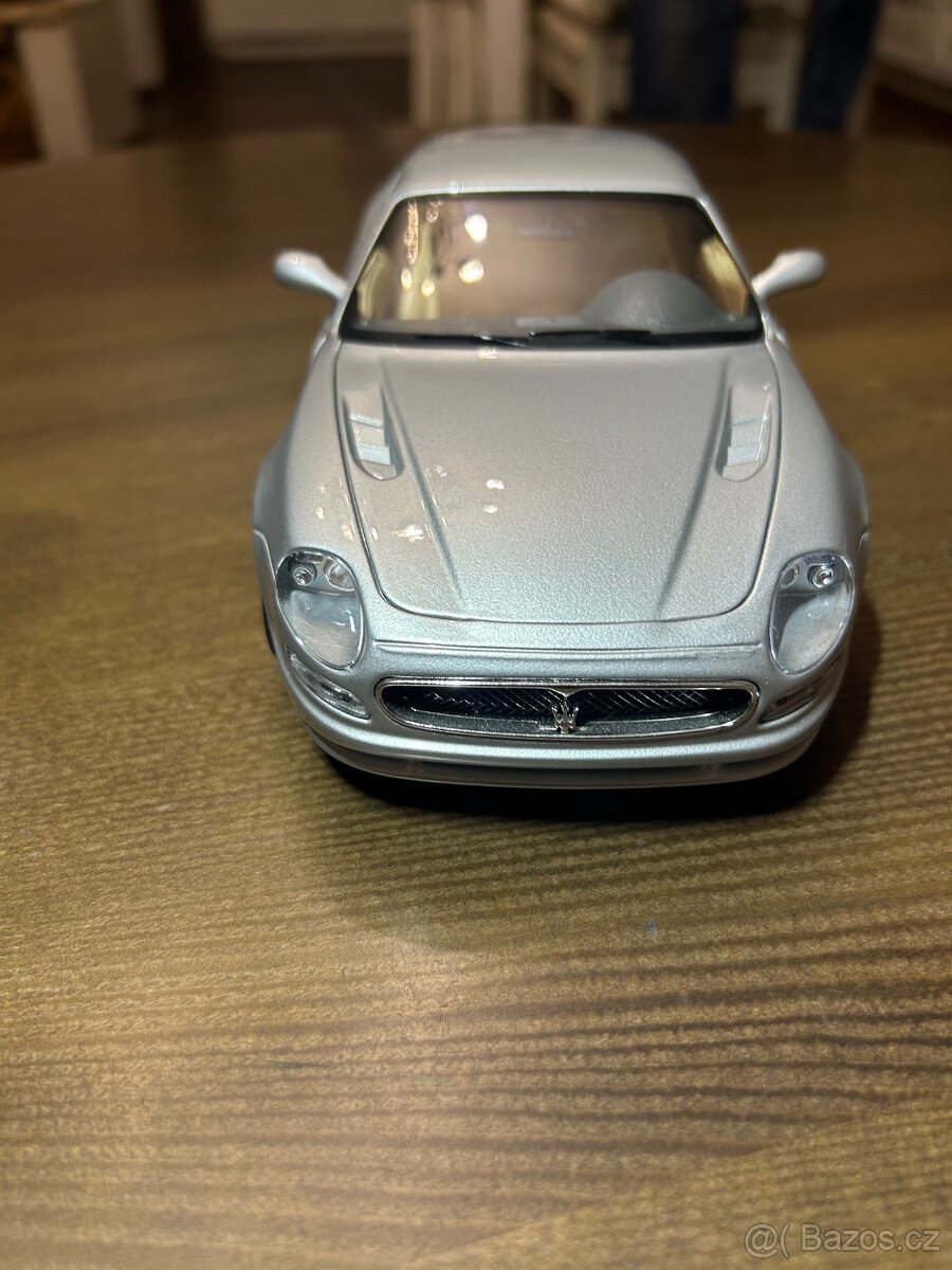 Maserati 3200 1:18 - 2