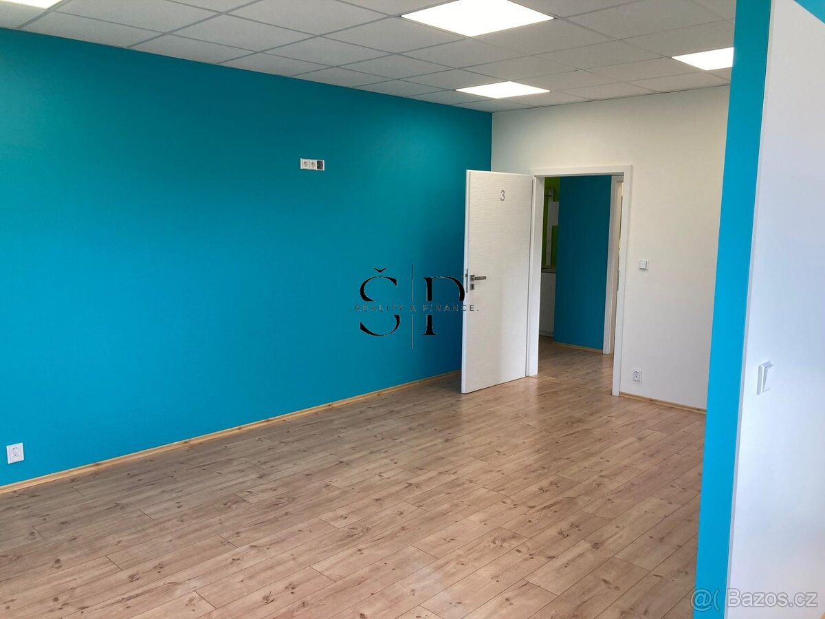 Pronájem obchodních prostor vhodných pro služby, 35 m2 Plzeň - 2