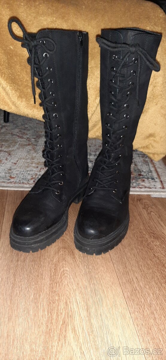 Černé kožené kozačky - 2