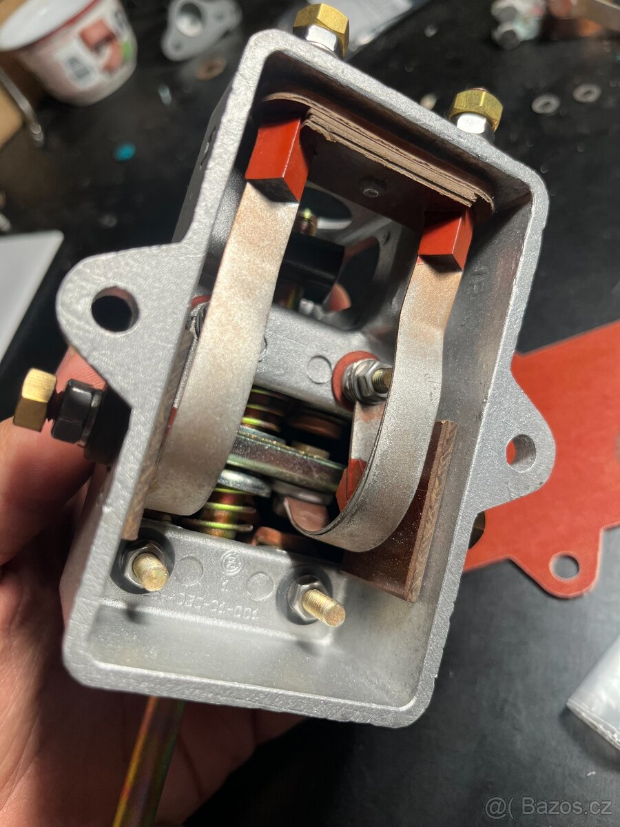 Křížový přepínač Velorex - 2