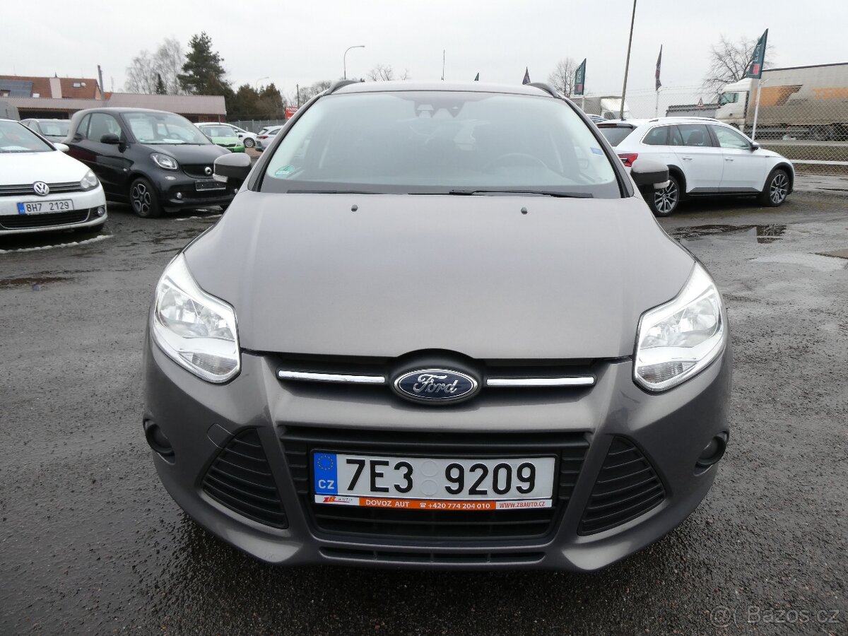 Ford Focus 1.6i 92kW serviska, klima - 2