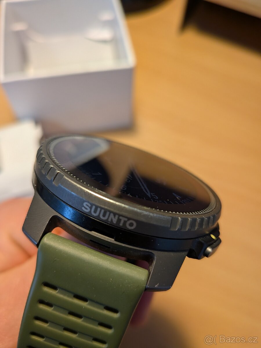 Hodinky Suunto Vertical Titanium Solar - 2