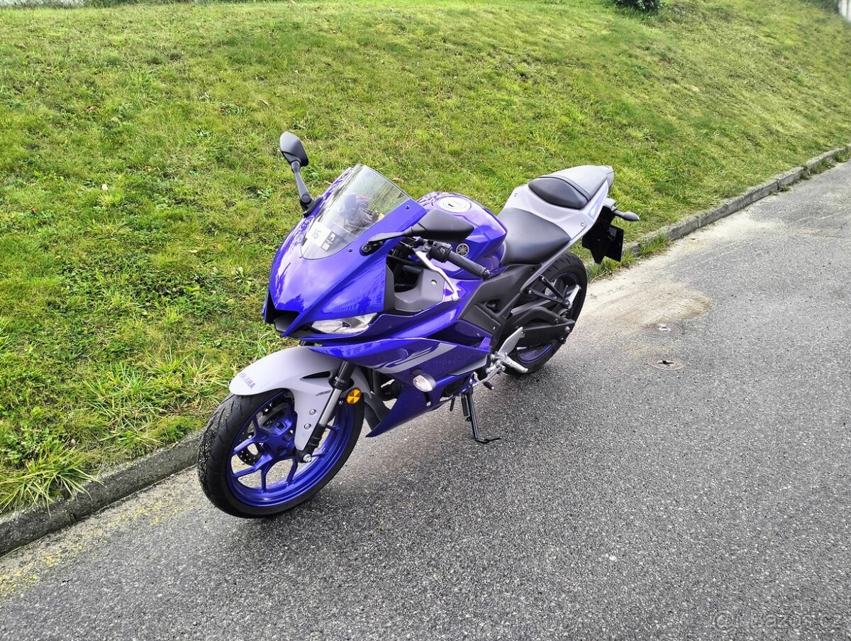 Yamaha YZF-R3 - 2