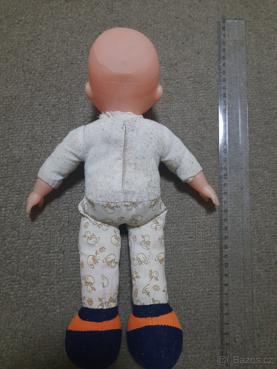 Starší panenka, miminko - 2