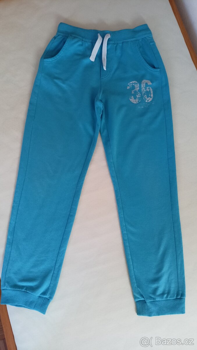 Chlapecké tepláky vel. 158/164 - 2