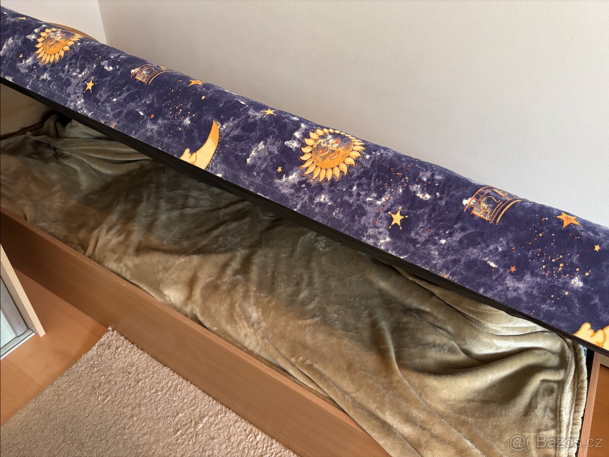 Postel s úložným prostorem - 2