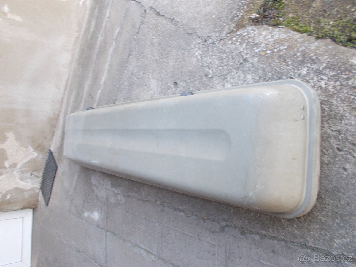 střešní box - 2