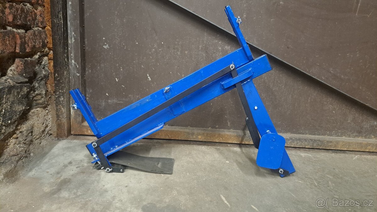 Drzak motorove pily - 2