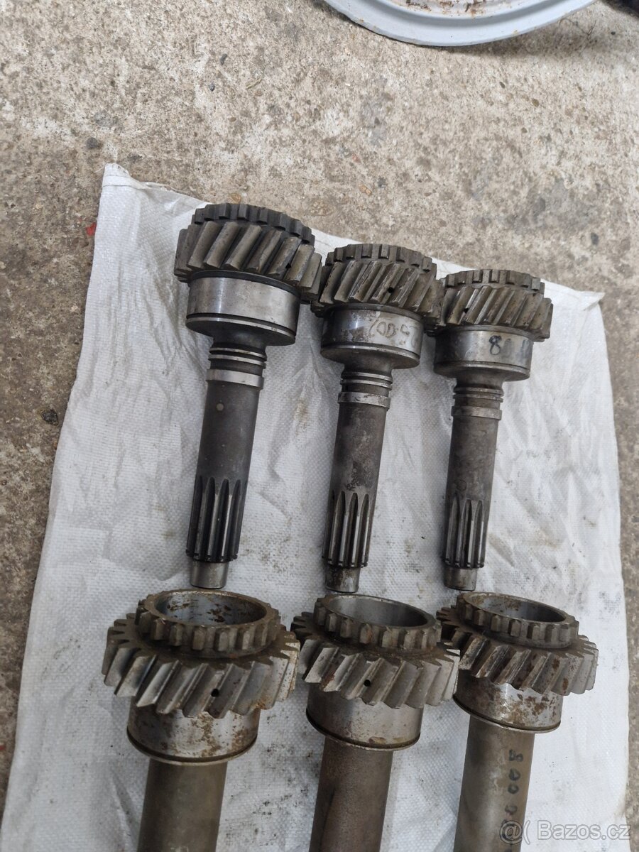 Hnací hřídele zetor crystal - 2