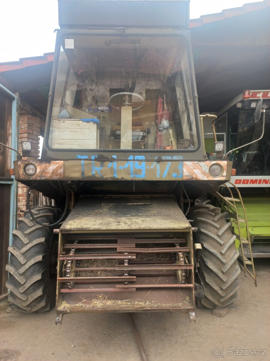Kombajn E512 - 2