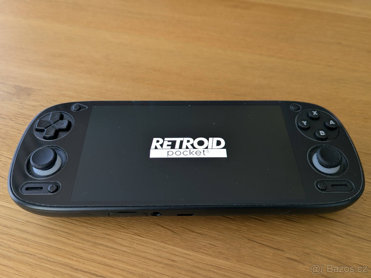 Retroid Pocket 5 - Android herní konzole - 2