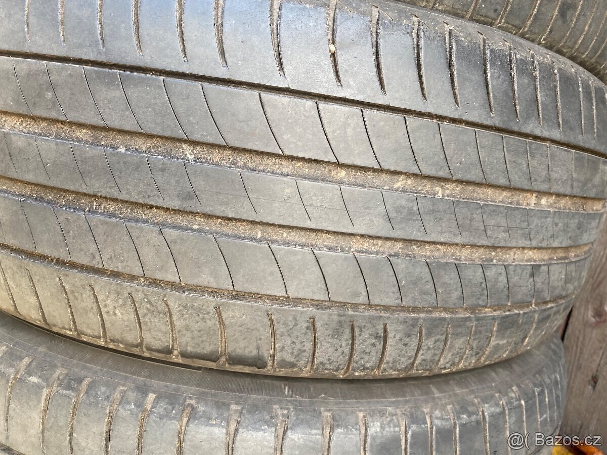 Letní pneu 225/55/R18 Michelin - 2