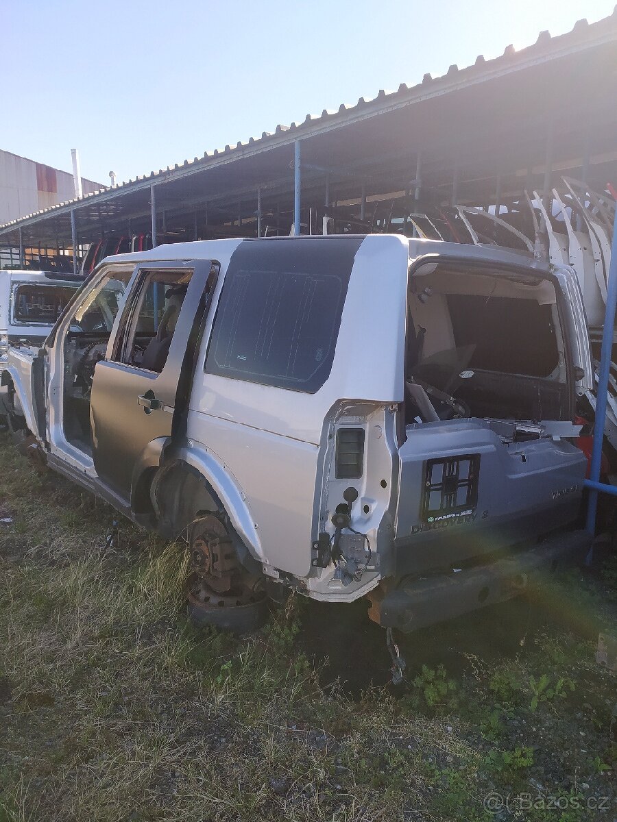 LAND ROVER DISCOVERY III. - 2
