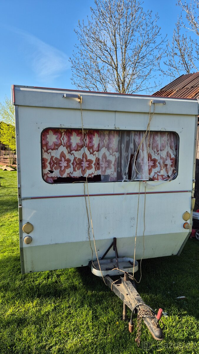 Karavan Astra 300 - 2