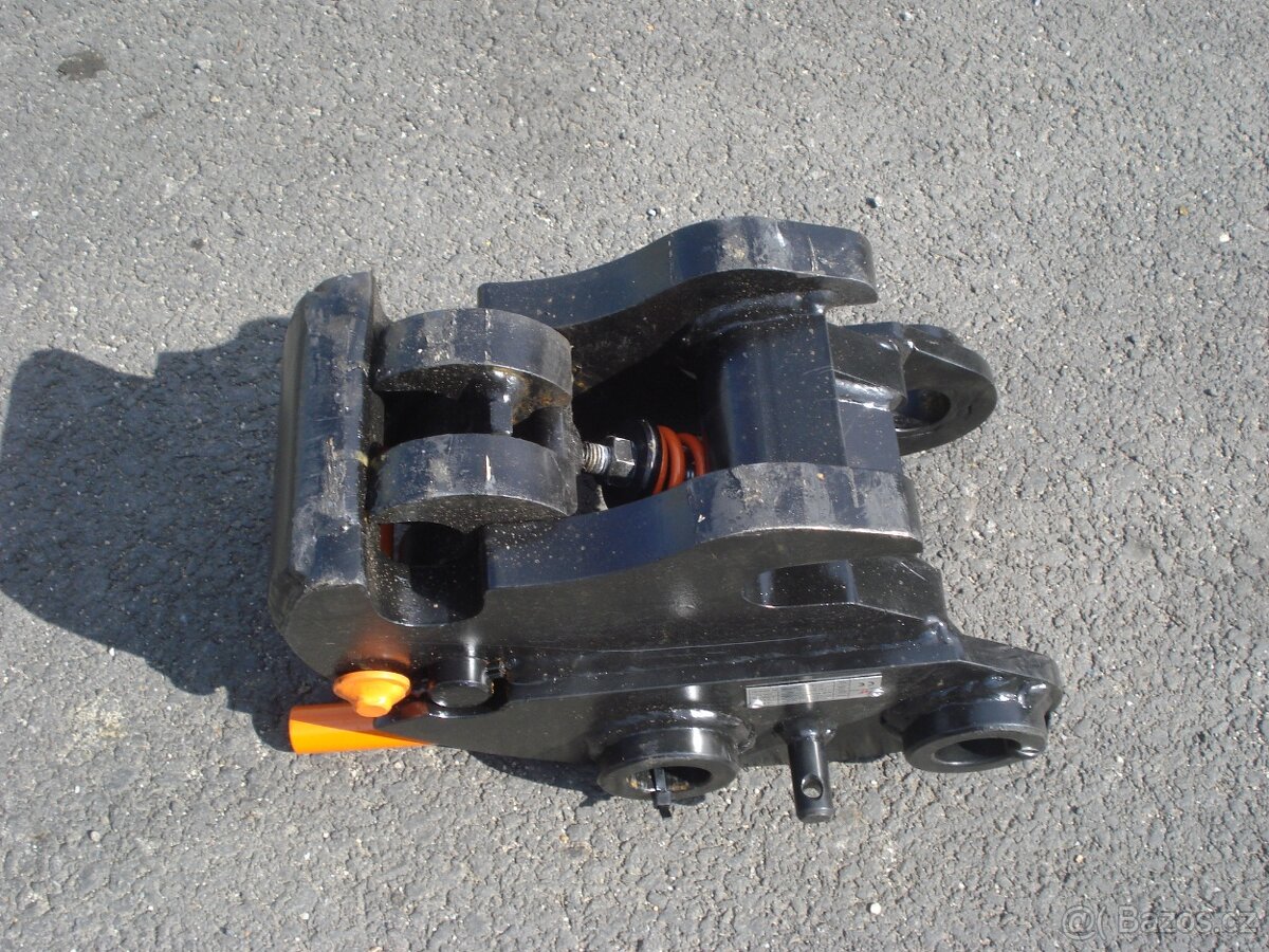 mechanický rychloupínač JCB 8027 8030 8032 8035 - 2
