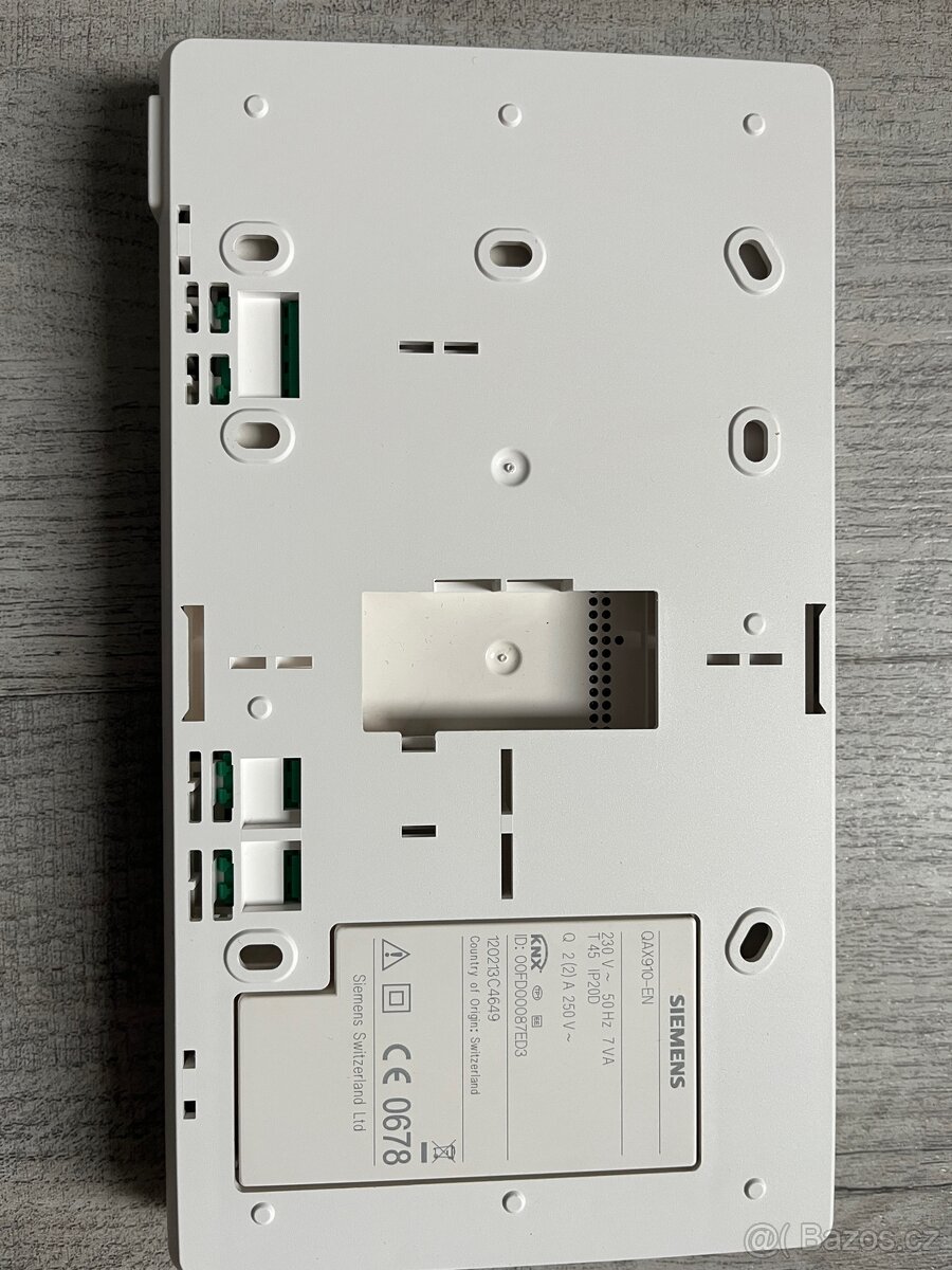 Centrální jednotka Synco living Siemens QAX910-EN - 2