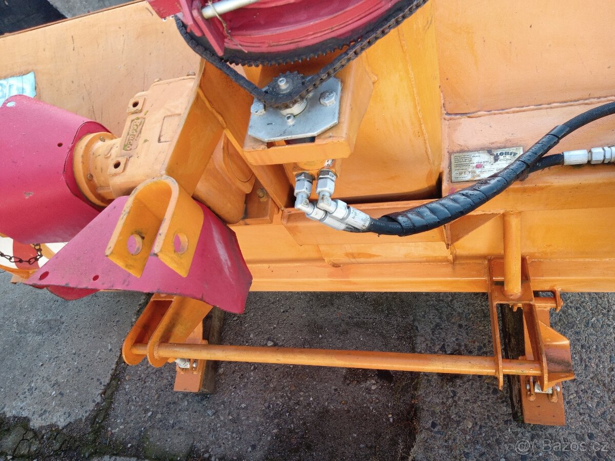 sněžná fréza - 2