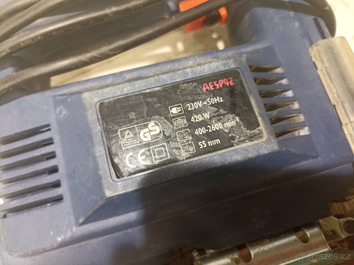 Přímočará pilka asist - 2