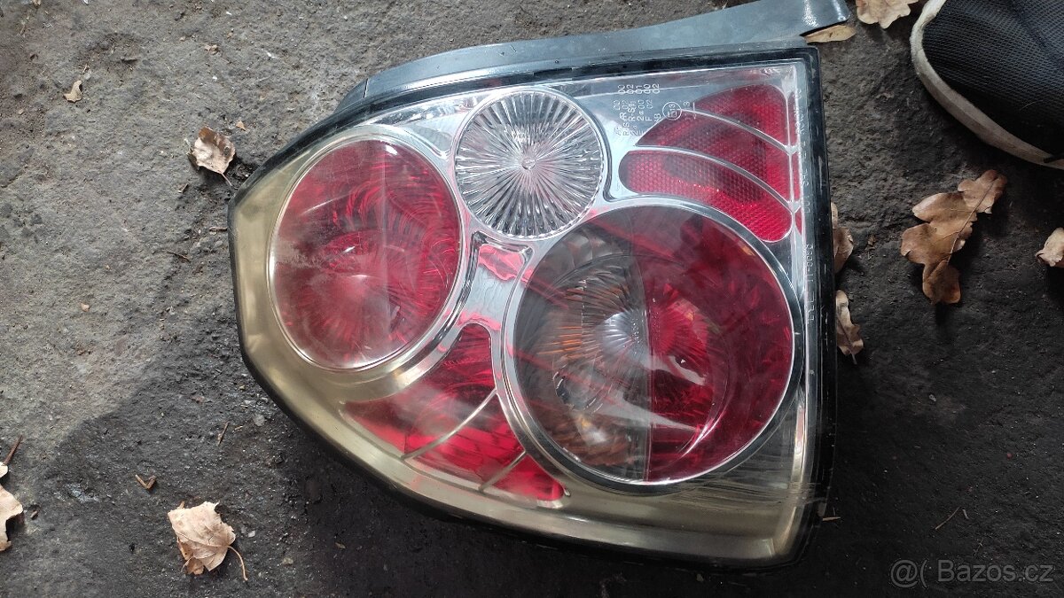 Honda Civic 6g- zadní světla - 2