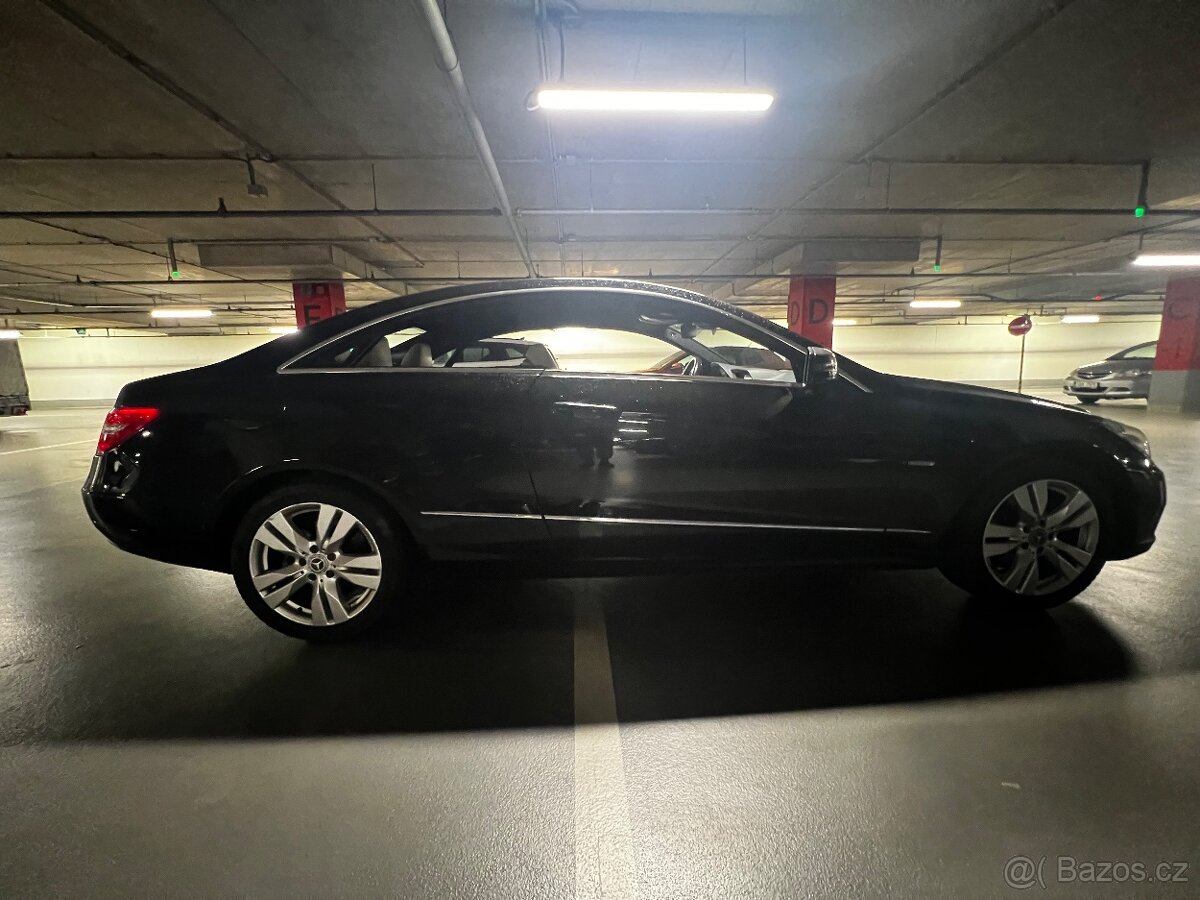 Mercedes-Benz E 220 CDI coupé - 2