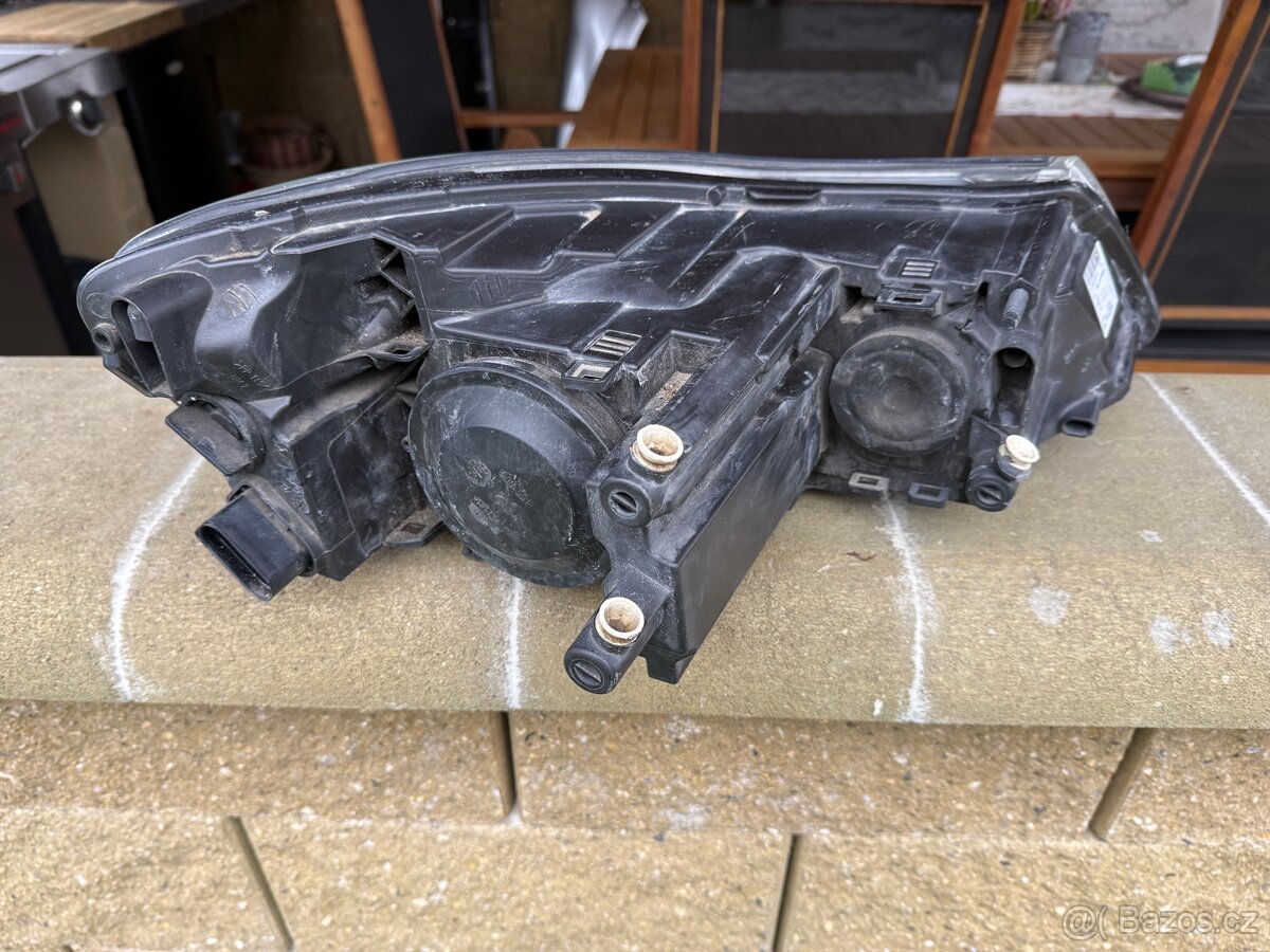 Levé přední světlo Škoda Octavia 2 - 2