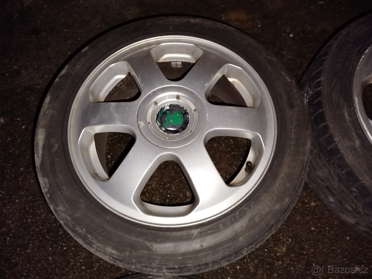 Alu kola Octavia r15 - 2