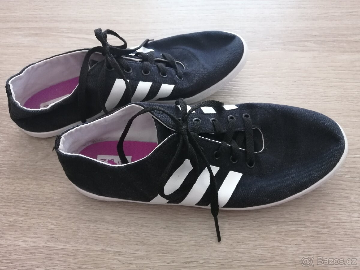 DÁMSKÉ ( DÍVČÍ) OBLEČENÍ - 2