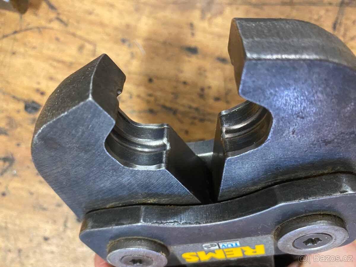 Rems lisovací kleště V18 - 2