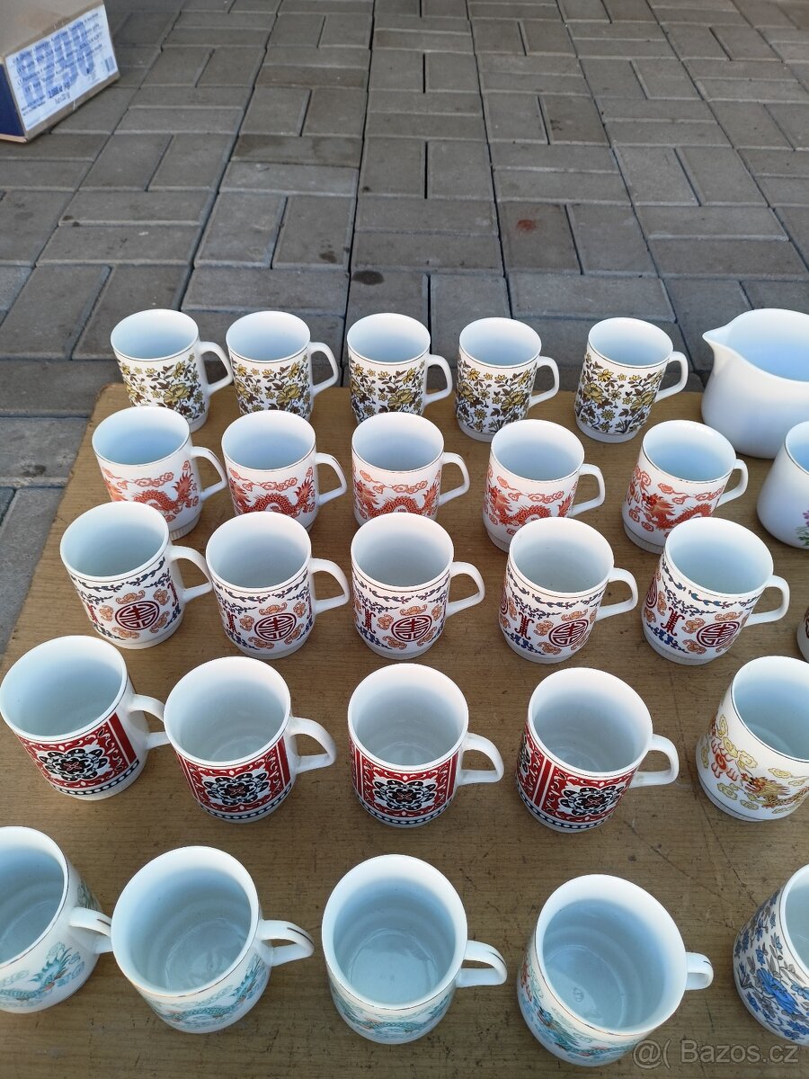 Hrnek,retro hrnek. - 2