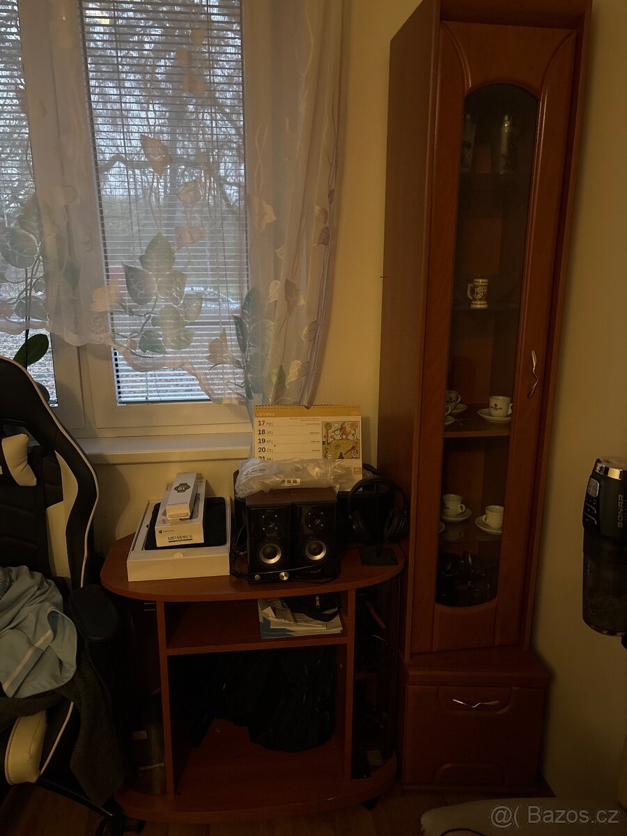 Prodám obývací stěnu - 2