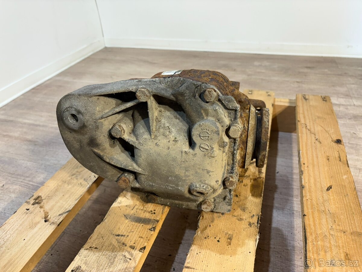 // Zadní Diferencial BMW 120d e82 coupe // - 2