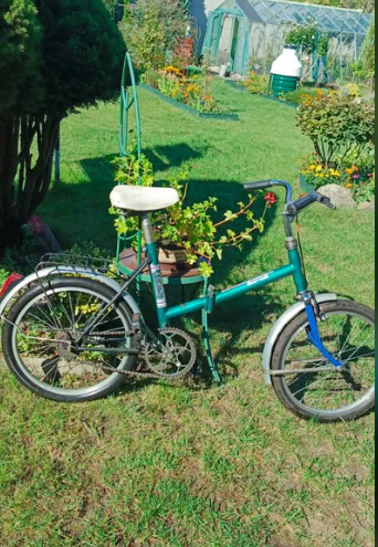 RETRO SKLÁDAČKA - 2