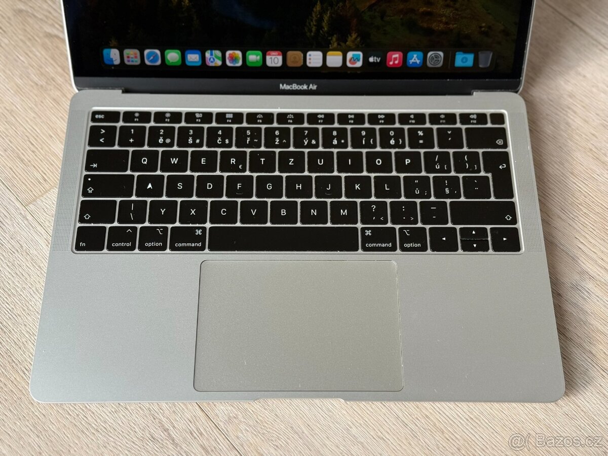 MacBook Air 13" i5 2018 | 8GB RAM | 128GB - 2