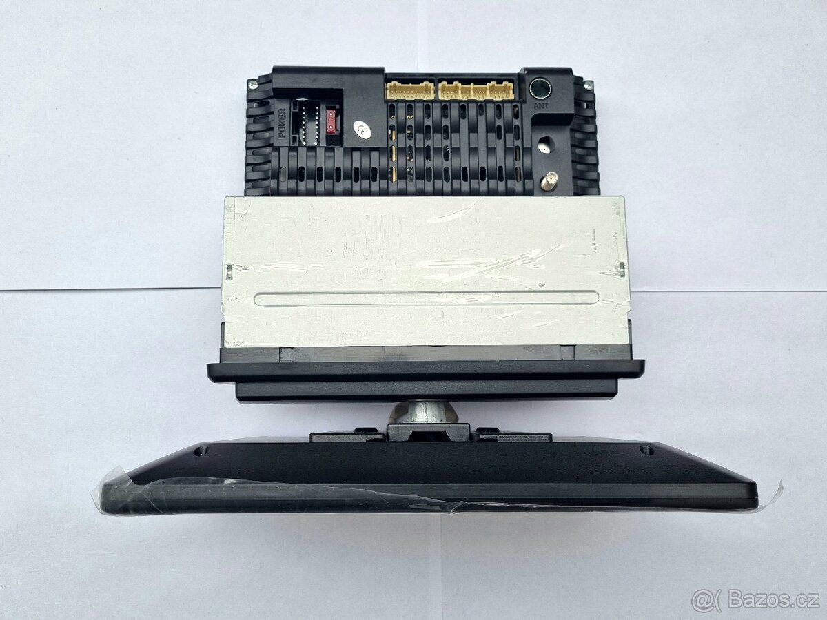 1DIN 9" autorádio Android 2/32GB - 2