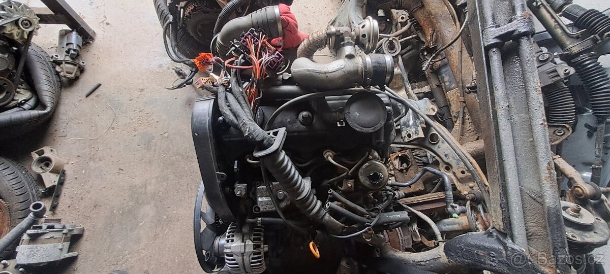 VW Passat B5 motor 1.9TDI 66kW - 2