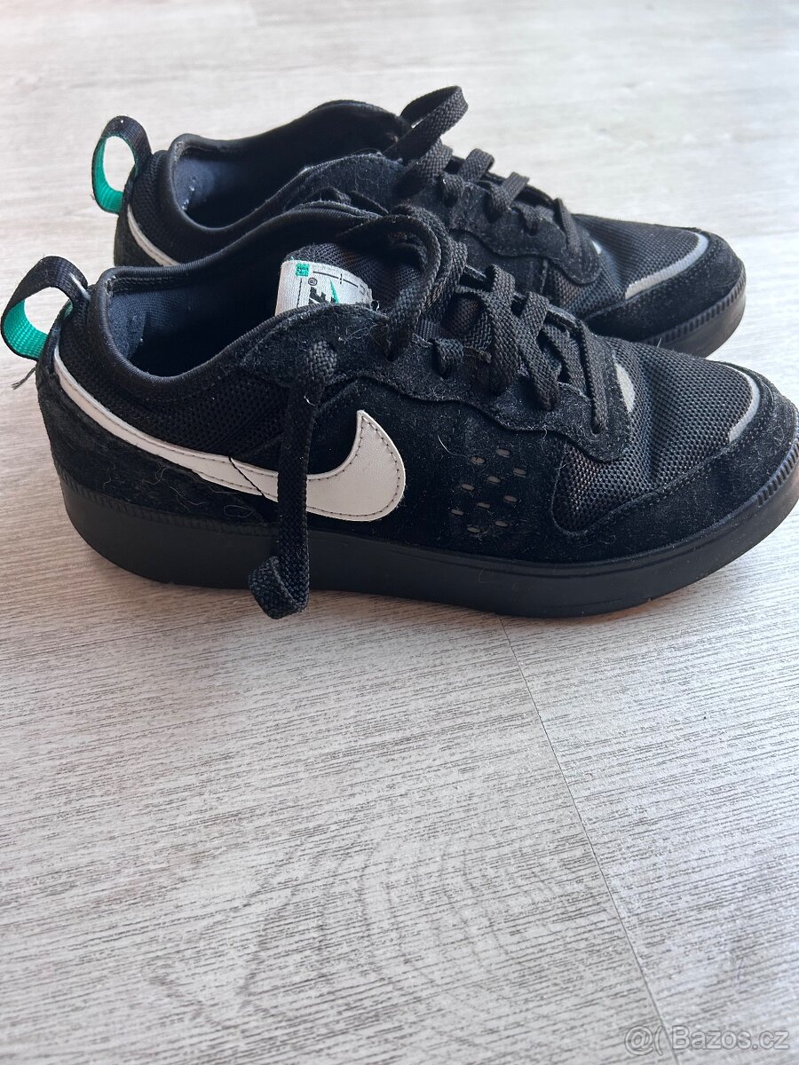 Nike černé velikost 38 - 2