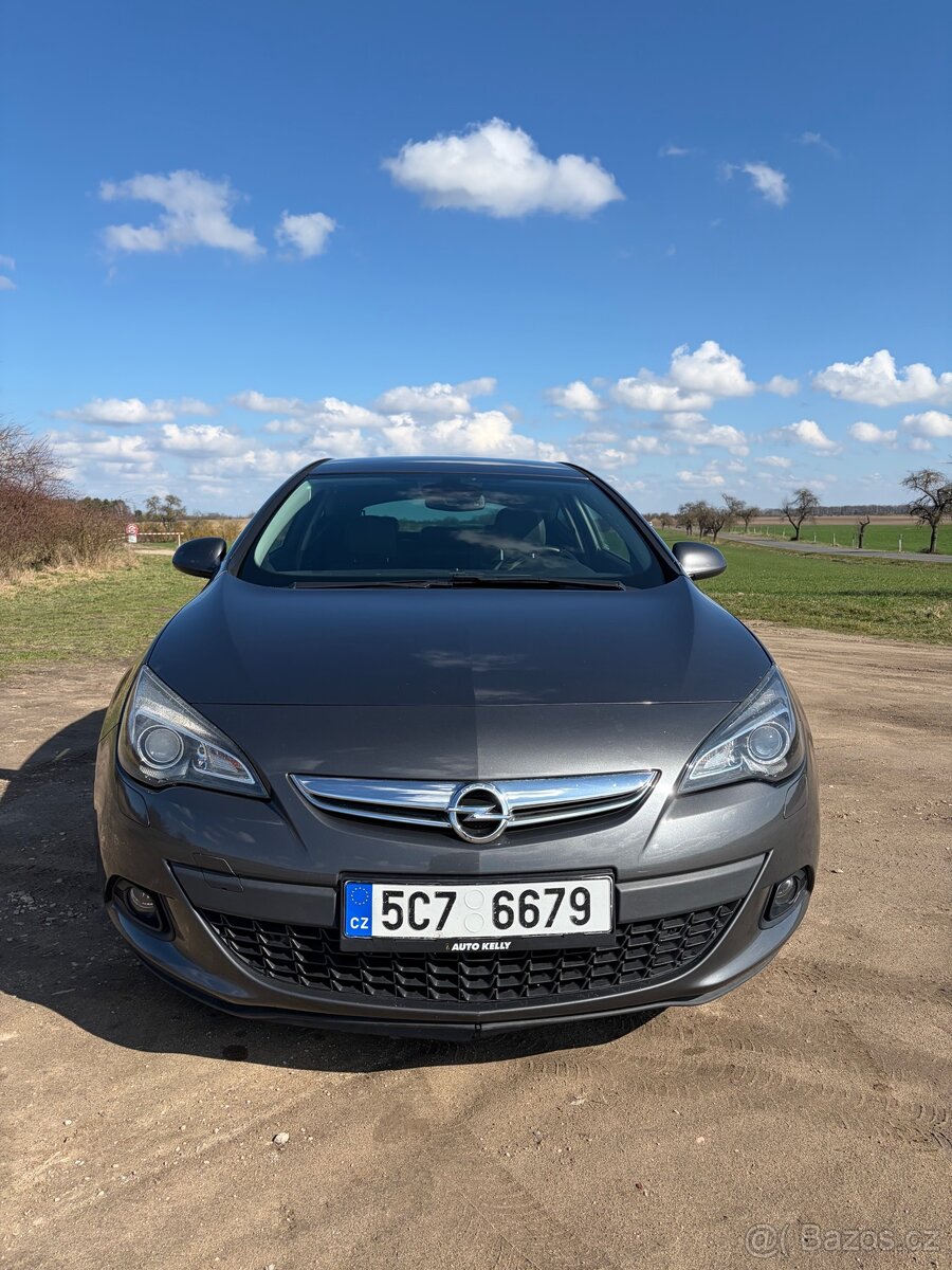 Opel Astra J GTC 2,0 cdti - 2