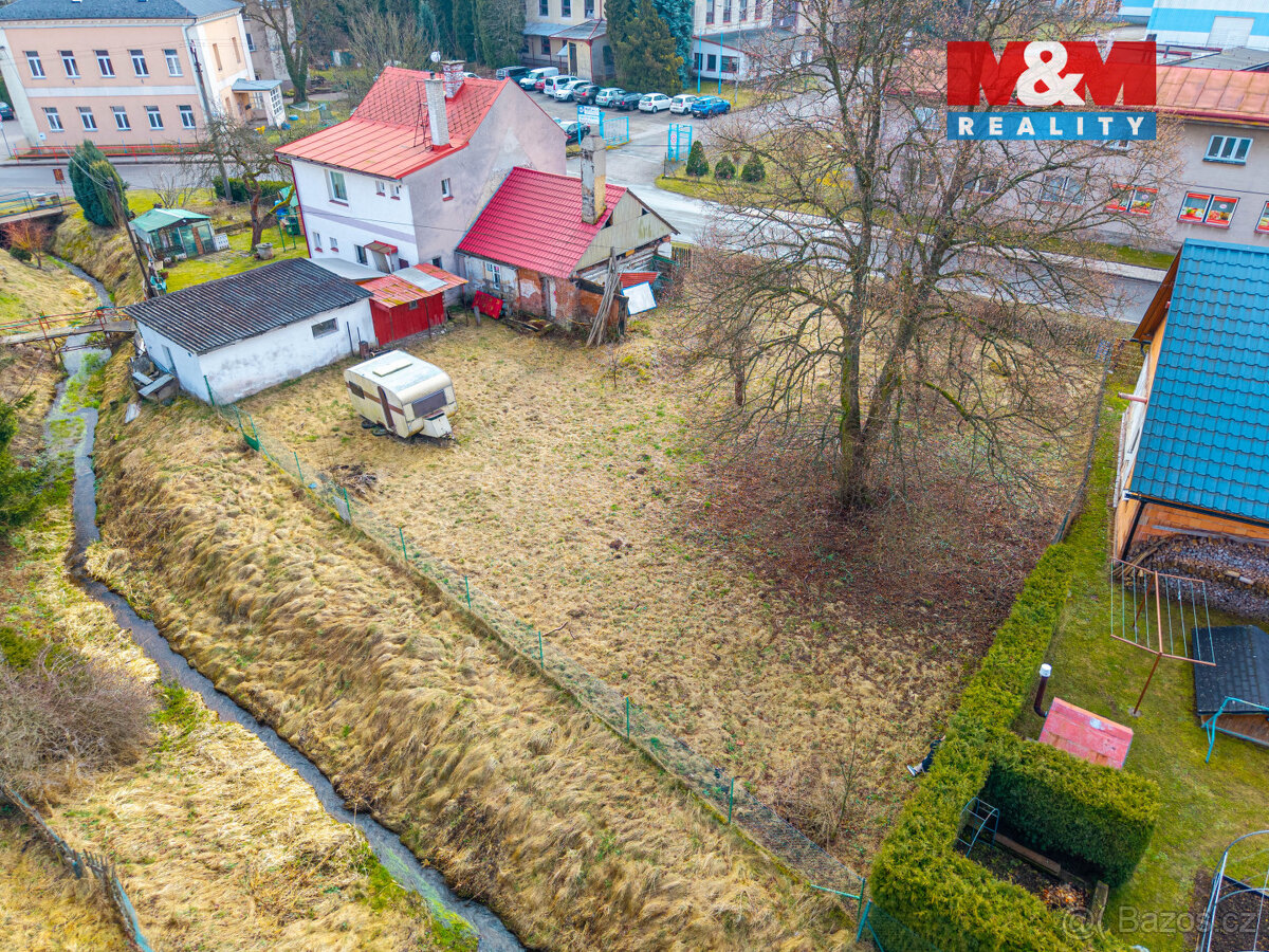 Prodej pozemku k bydlení, 699 m², Hajnice - 2