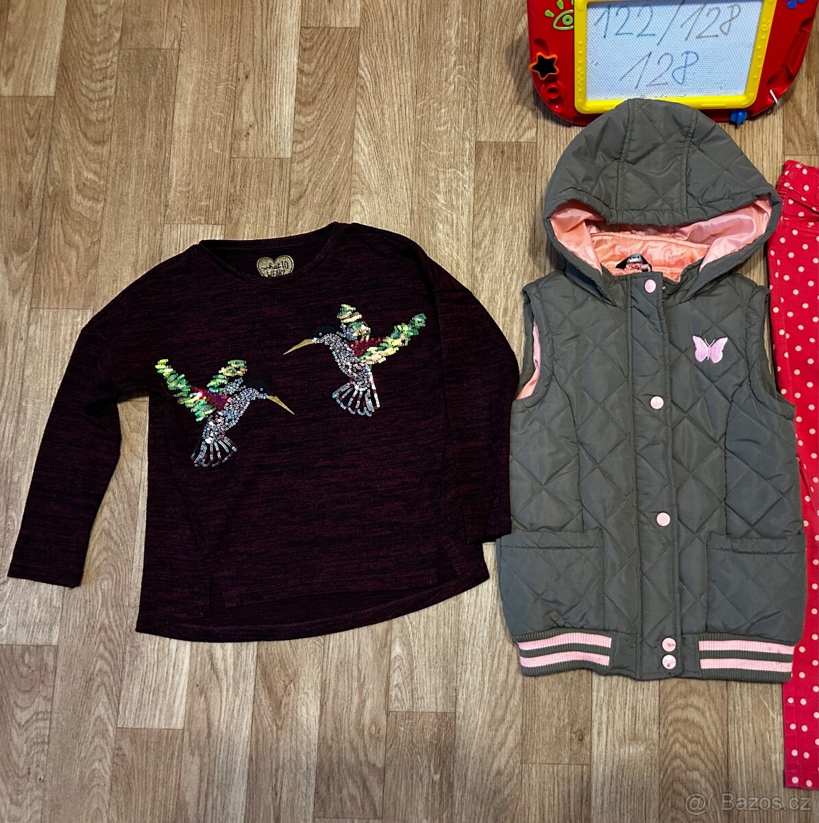 Mix oblečení vel. 122-128 - 2