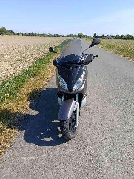 Yamaha 250 - 2