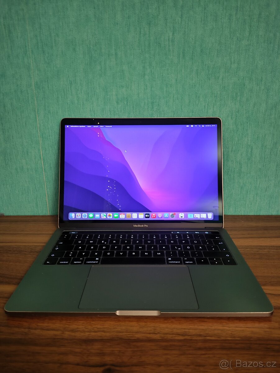 MacBook Pro 13 2016 | i5 • 16GB • 1TB SSD - 2