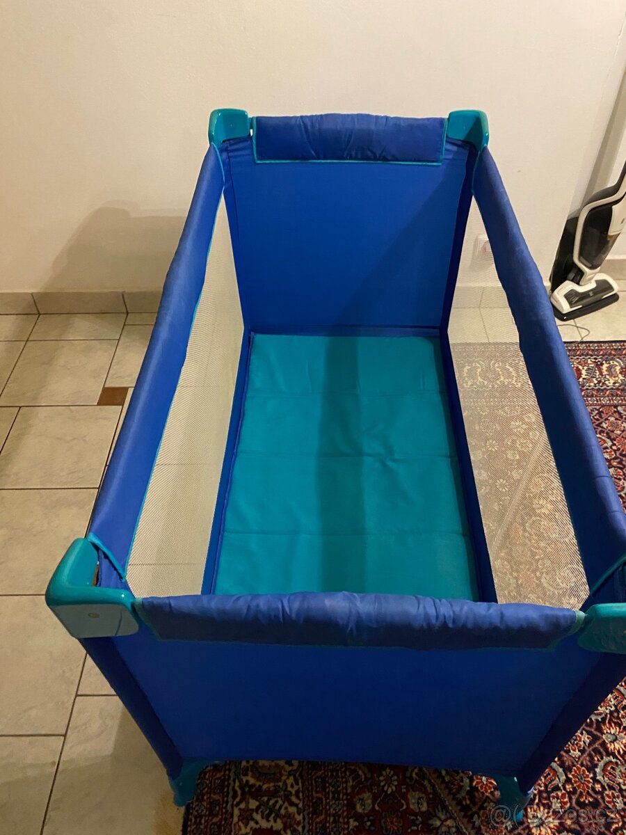 Skládací dětská postýlka - prodej - 2