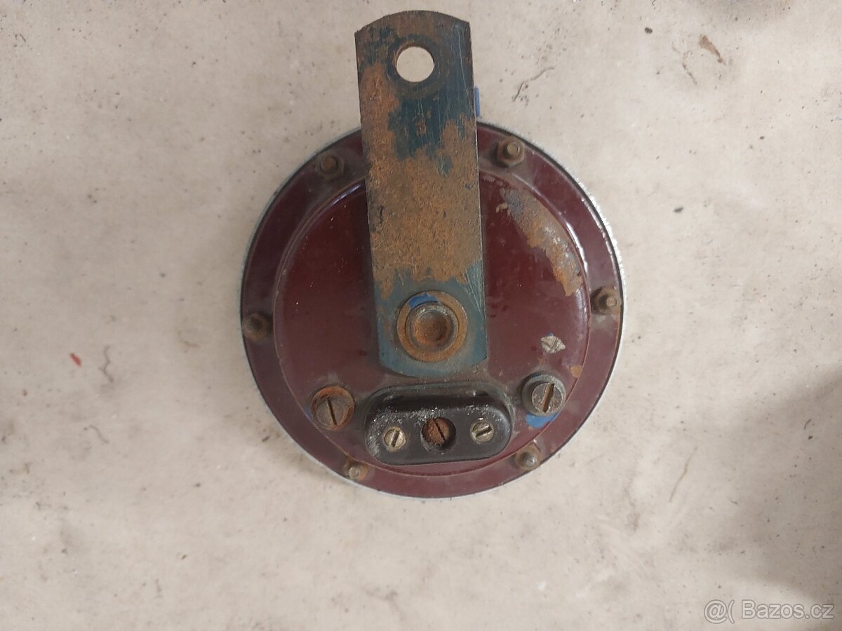 klakson panelka - 2