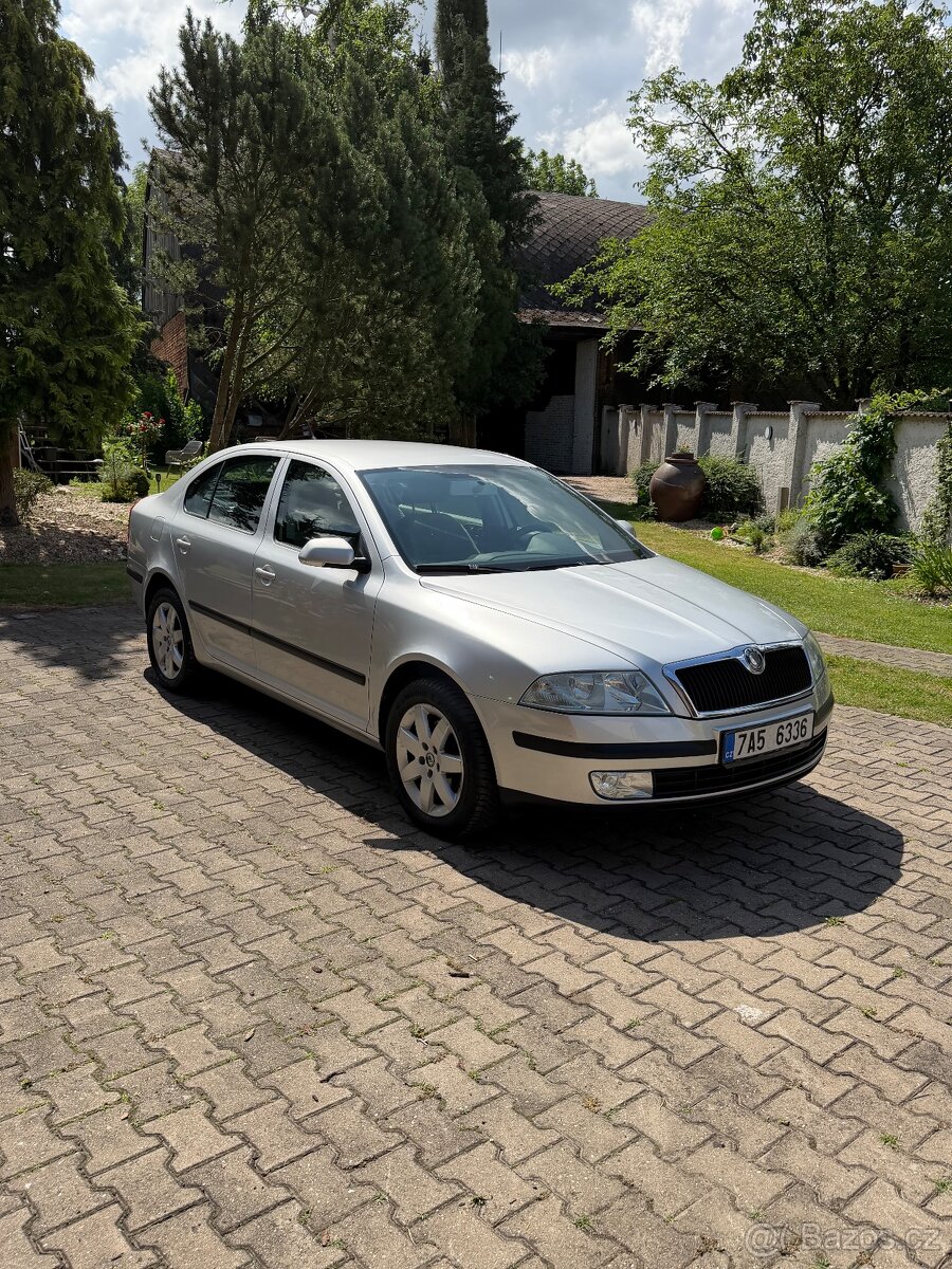 Škoda Octavia II - 2