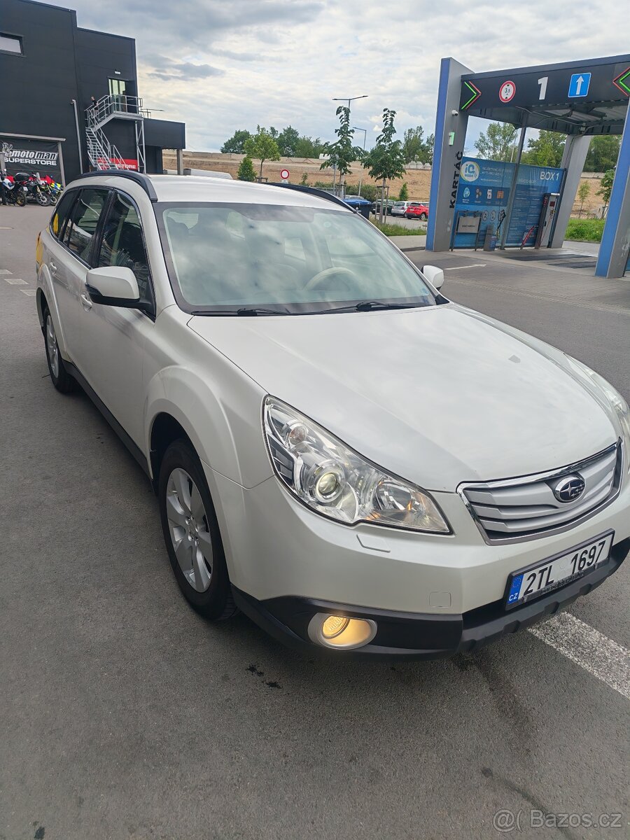 Subaru Outback 2.5 - 2