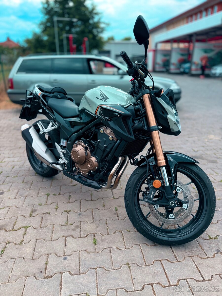 Honda cb500f 2023 - 2