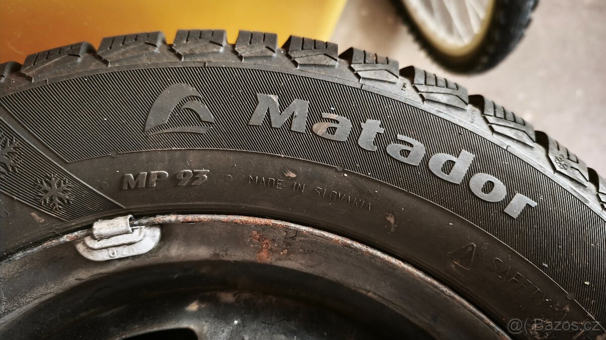 Sada 4x zimní 185/60 r14 - 2