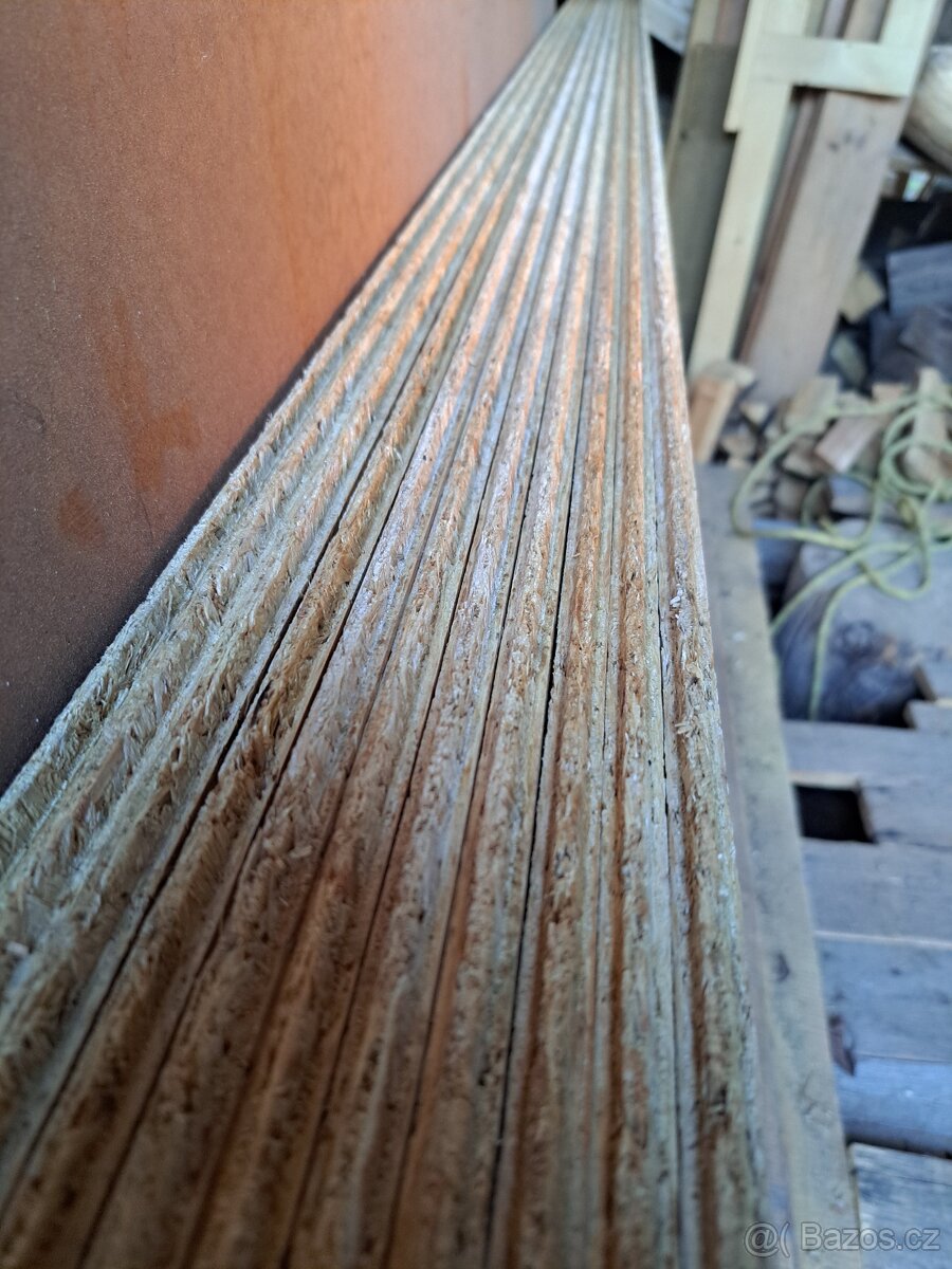 Osb 3 2500x675 x12mm levně pero-drážka dokola - 2